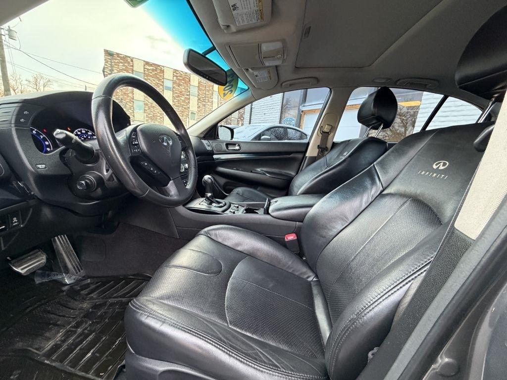Infiniti G Sedan 37x AWD 2013