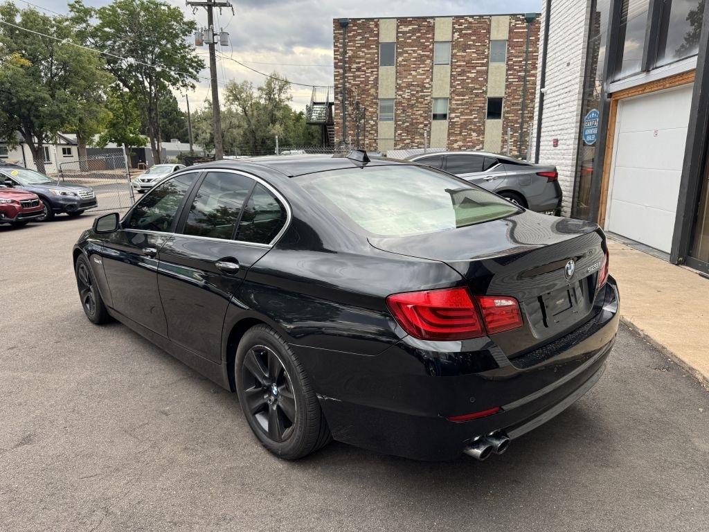 BMW 5-Series 528i 2012