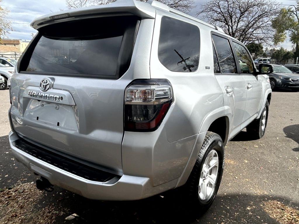 Toyota 4Runner SR5 4WD 2018