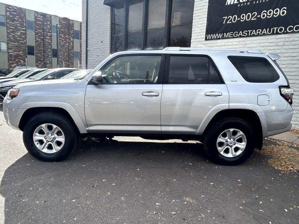 Toyota 4Runner SR5 4WD 2018