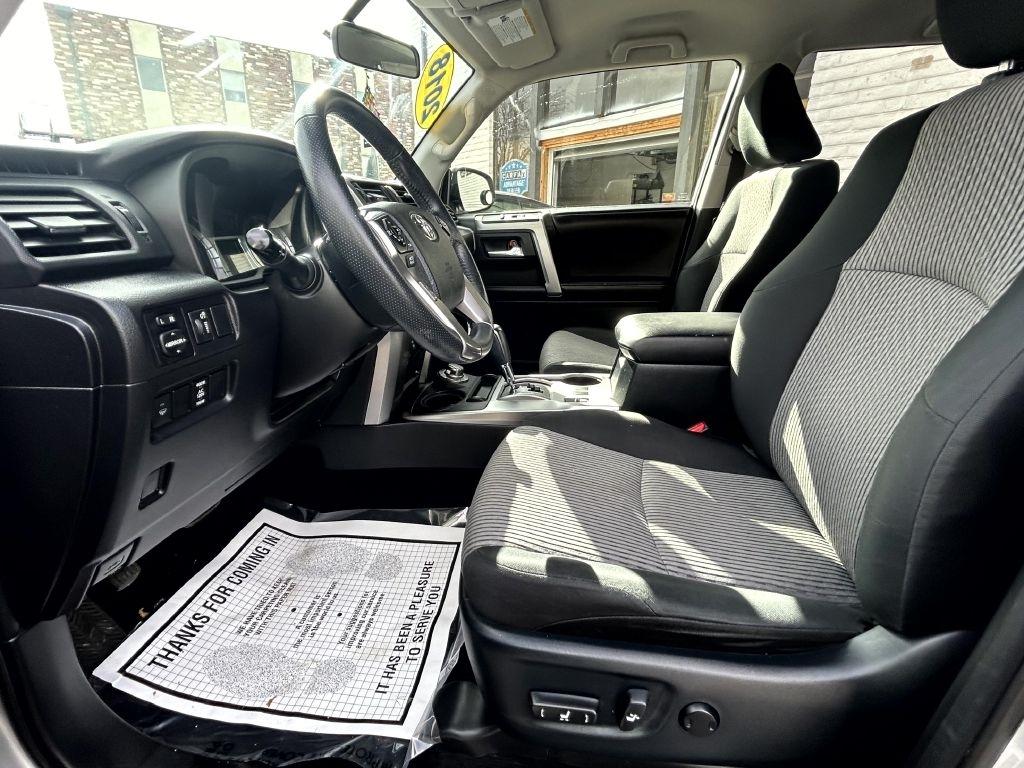 Toyota 4Runner SR5 4WD 2018