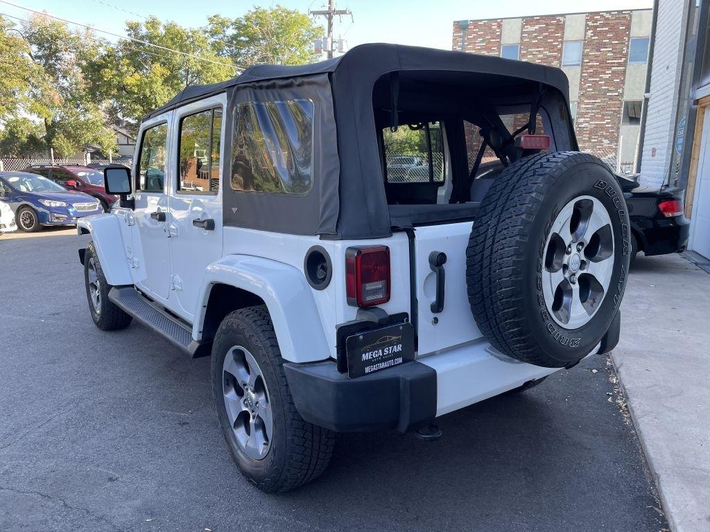 Jeep Wrangler Unlimited Sahara 4WD 2016