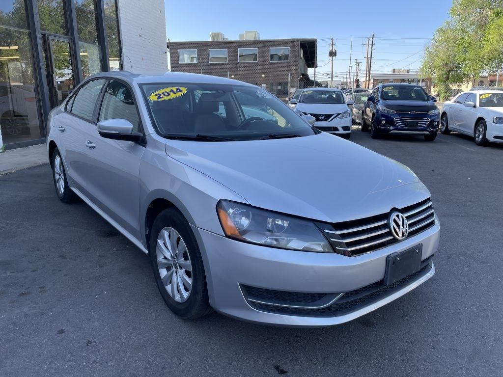 Volkswagen Passat 1.8T Wolfsburg AT 2014