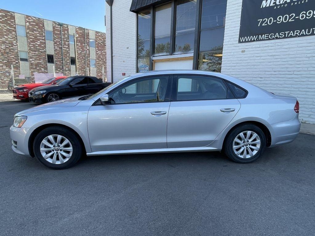 Volkswagen Passat 1.8T Wolfsburg AT 2014