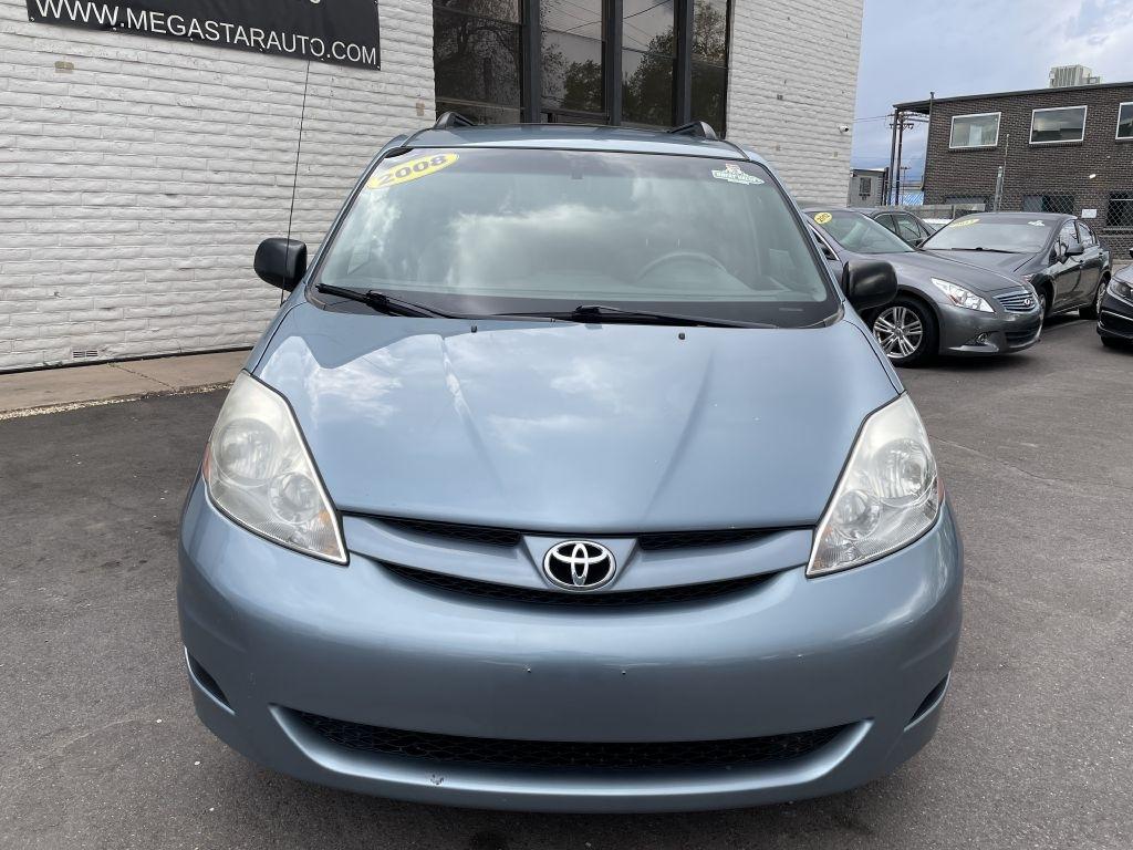 Toyota Sienna CE FWD 7-Passenger 2008