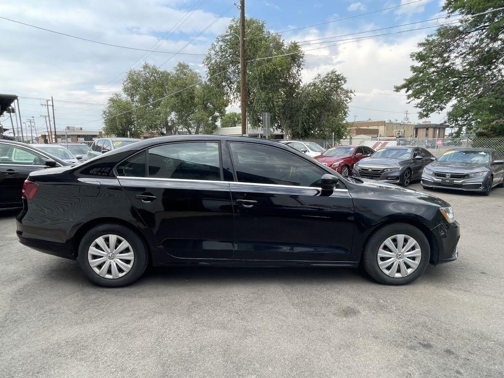 Volkswagen Jetta 1.4T S 6A 2016