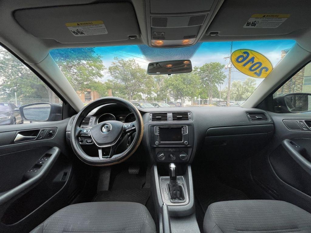 Volkswagen Jetta 1.4T S 6A 2016