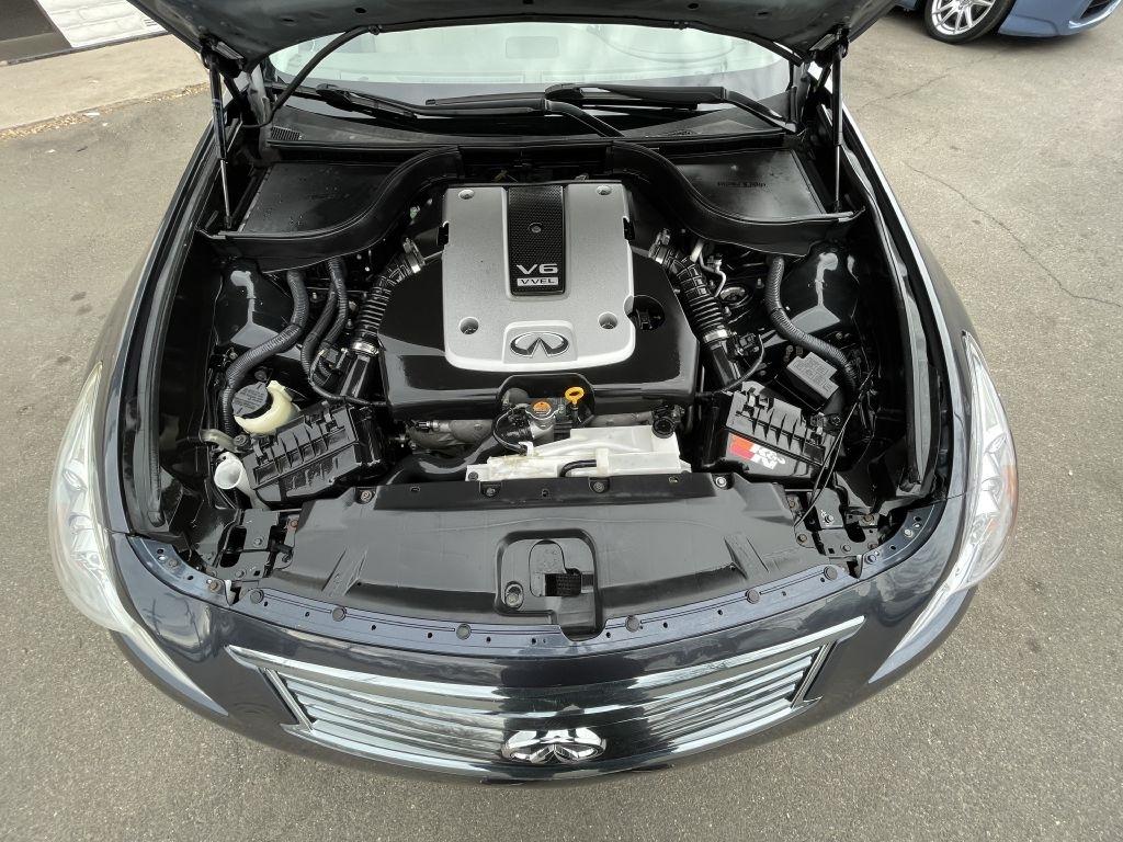 Infiniti G Sedan 37x AWD 2012