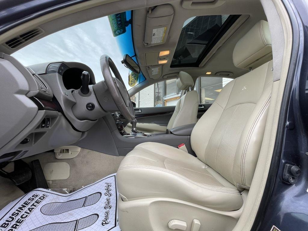 Infiniti G Sedan 37x AWD 2012