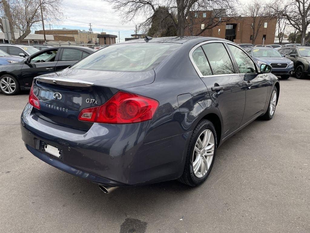 Infiniti G Sedan 37x AWD 2012