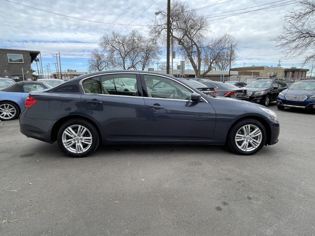 Infiniti G Sedan 37x AWD 2012