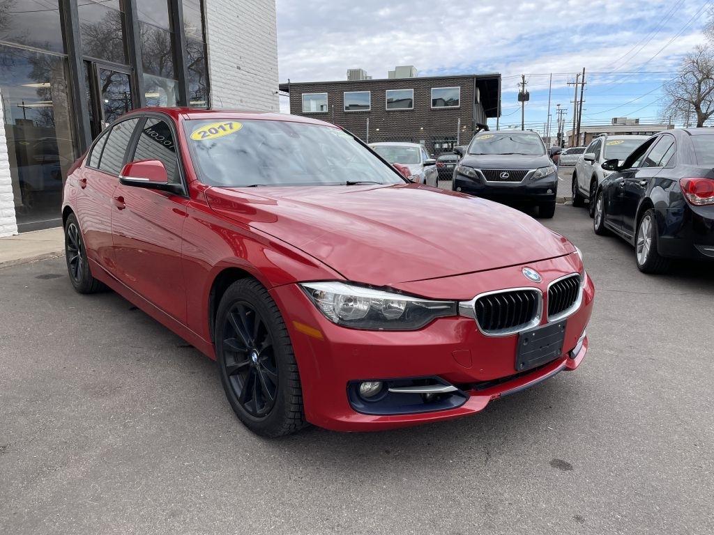 BMW 3-Series 320i xDrive Sedan 2017