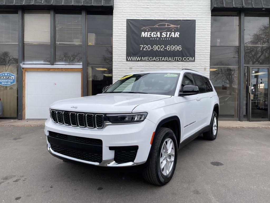 Jeep Grand Cherokee L Laredo 4WD 2023