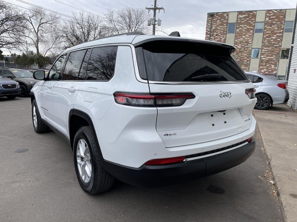 Jeep Grand Cherokee L Laredo 4WD 2023