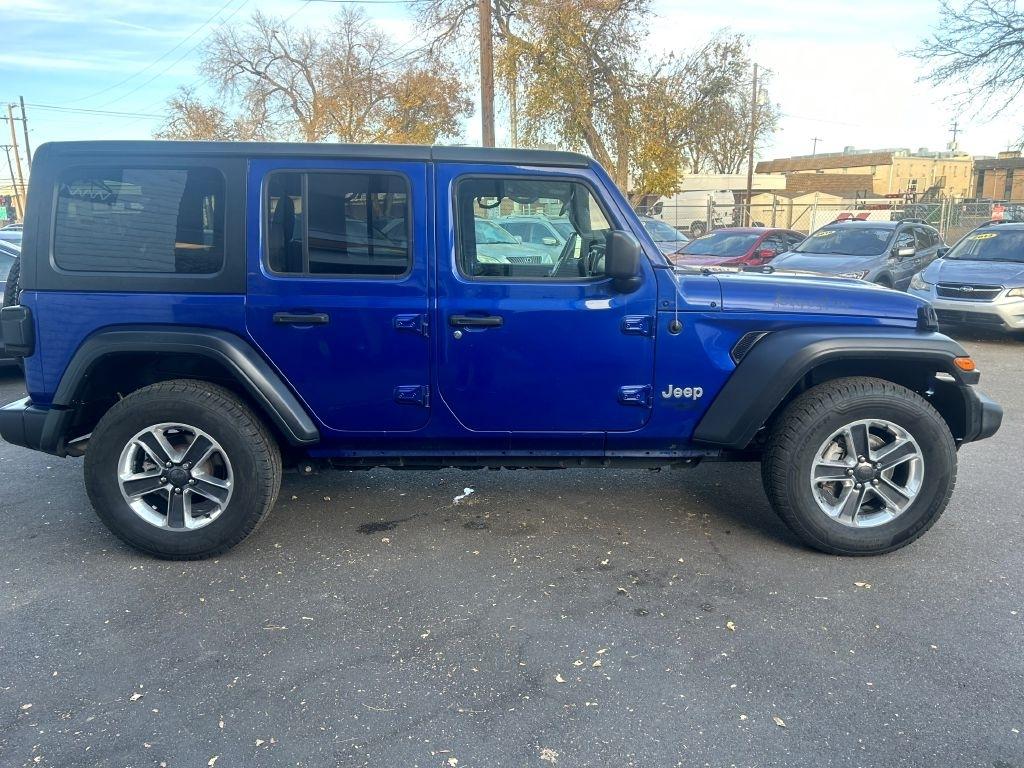 Jeep Wrangler Unlimited Sport 2018