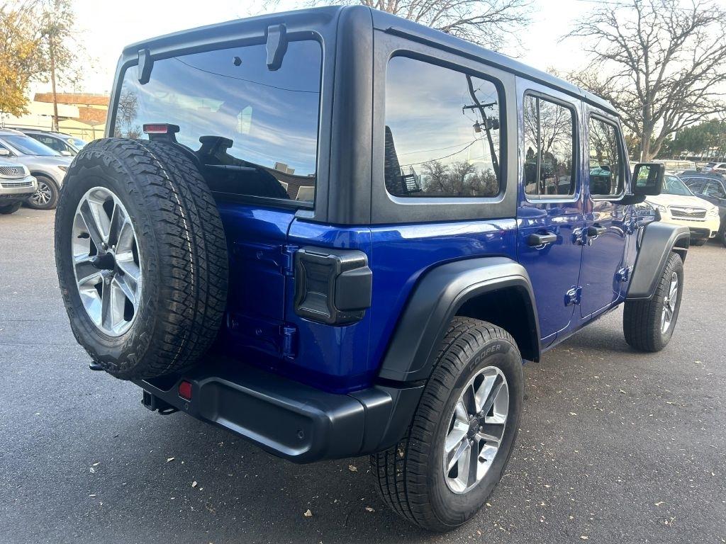 Jeep Wrangler Unlimited Sport 2018