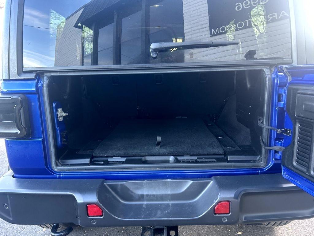 Jeep Wrangler Unlimited Sport 2018