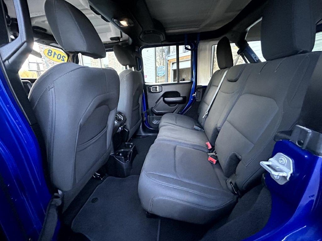 Jeep Wrangler Unlimited Sport 2018