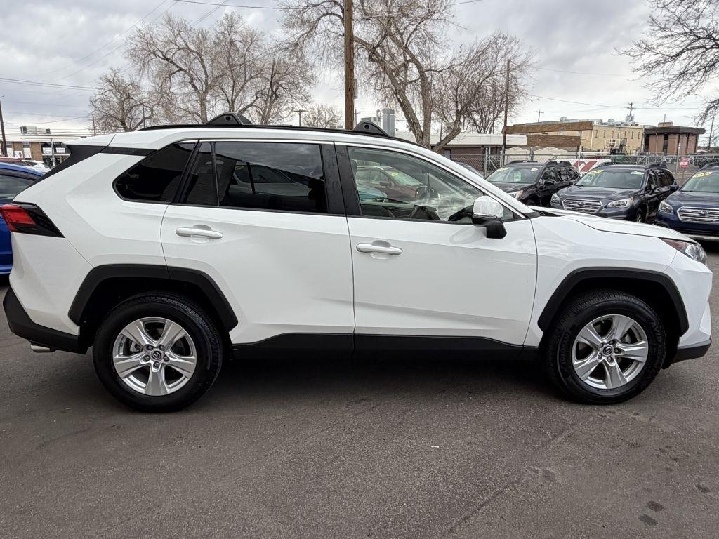 Toyota RAV4 XLE AWD 2019