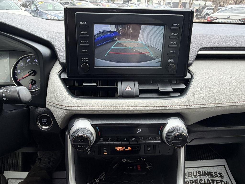 Toyota RAV4 XLE AWD 2019