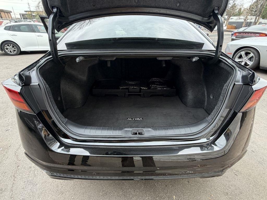 Nissan Altima 2.5 SR AWD 2024