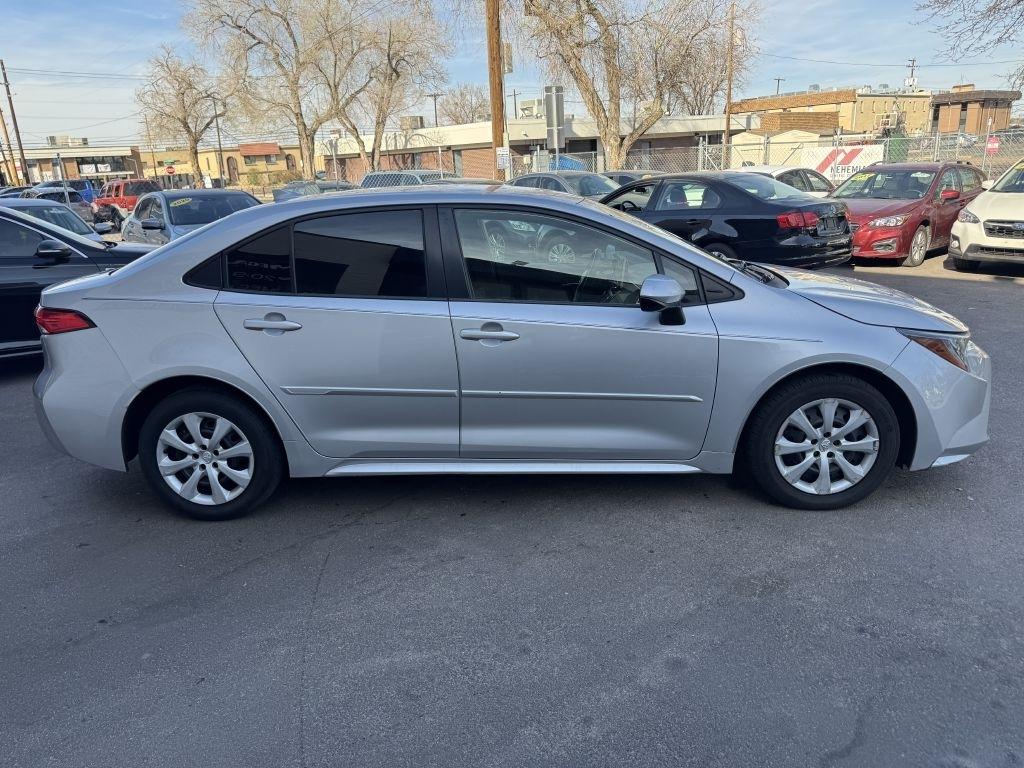 Toyota Corolla LE 2020