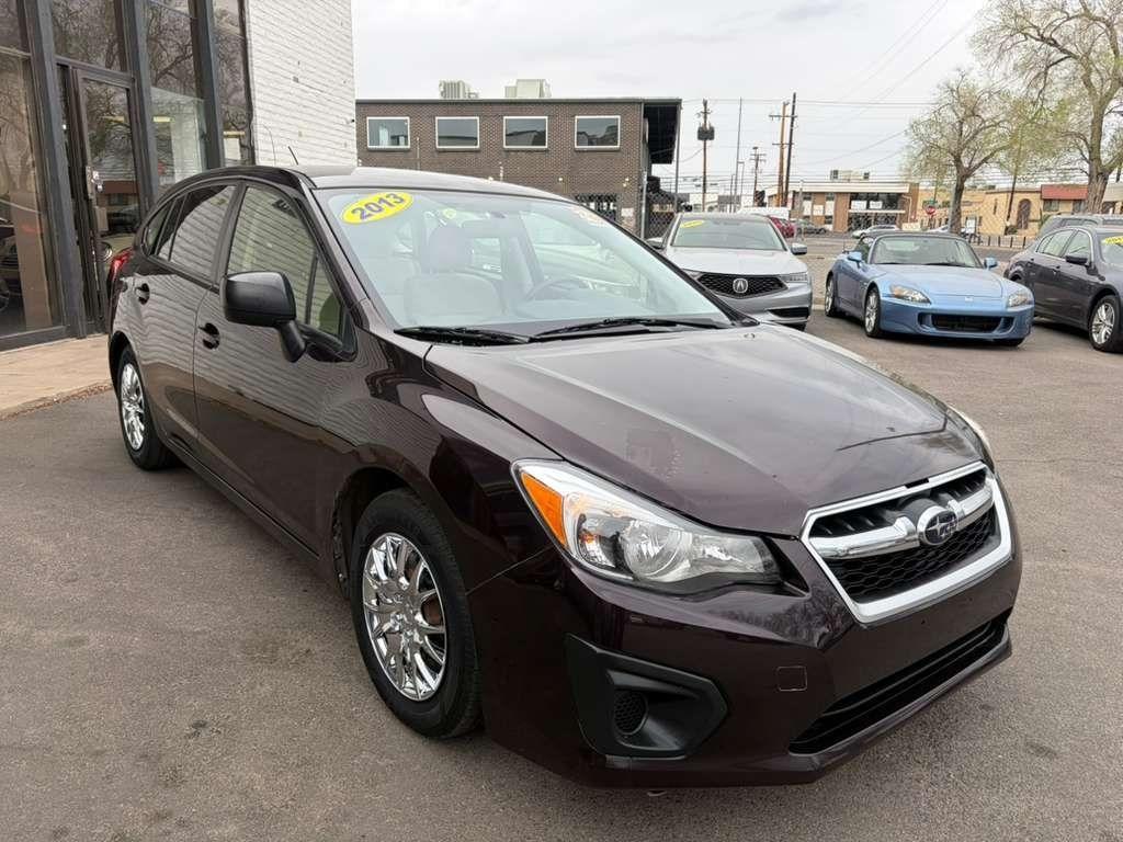 Subaru Impreza Base 5-Door 2013