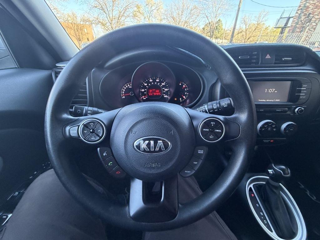 Kia Soul Base 6M 2017