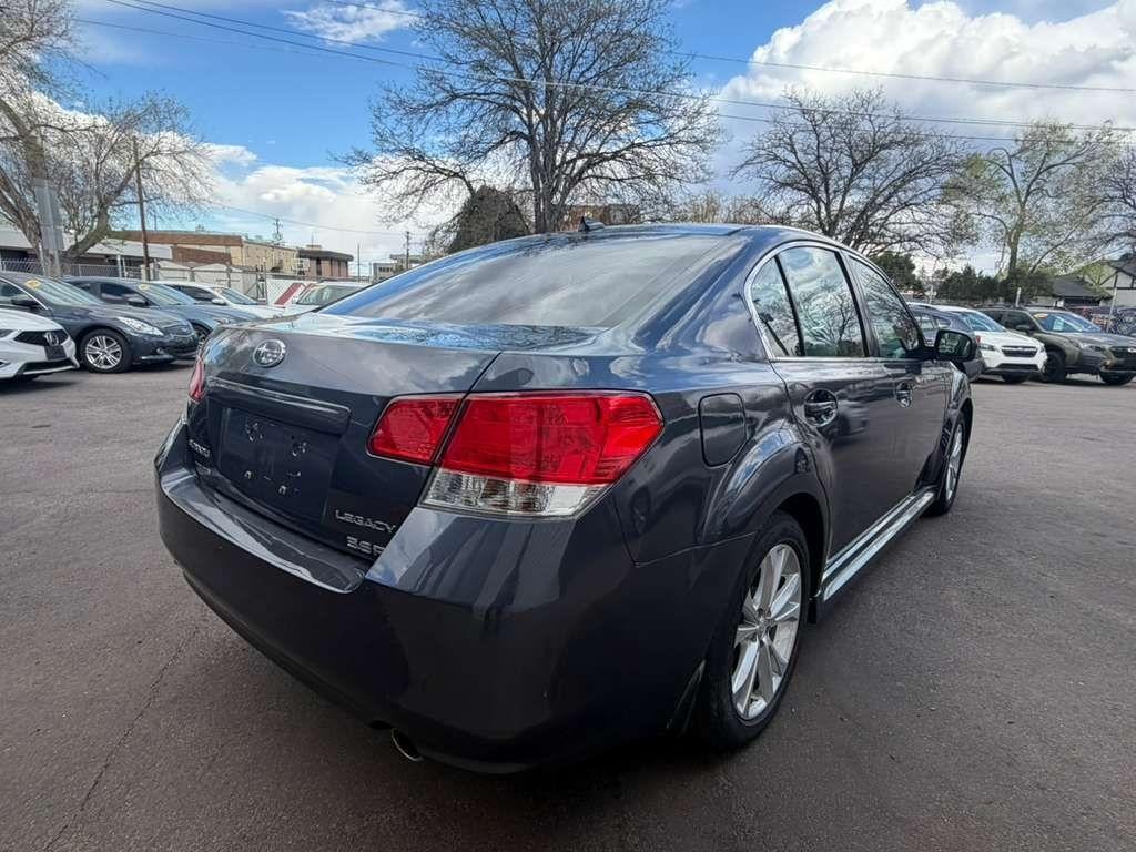 Subaru Legacy 3.6R Limited 2014