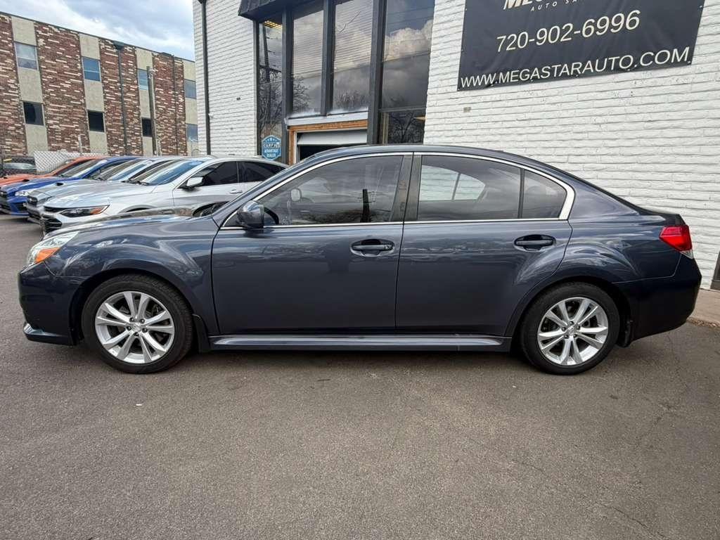 Subaru Legacy 3.6R Limited 2014