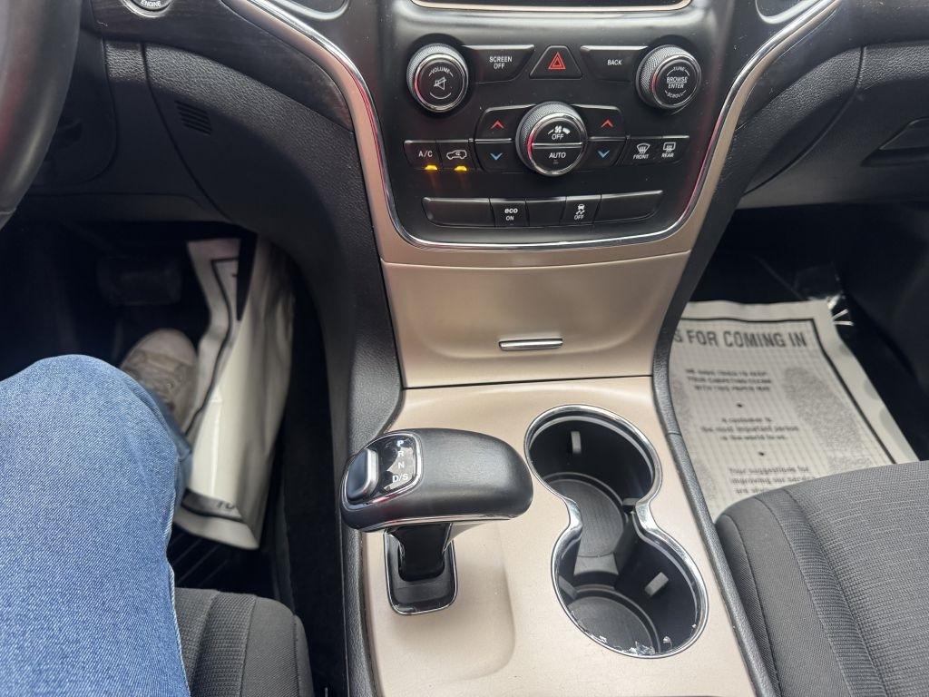 Jeep Grand Cherokee Laredo 4WD 2014