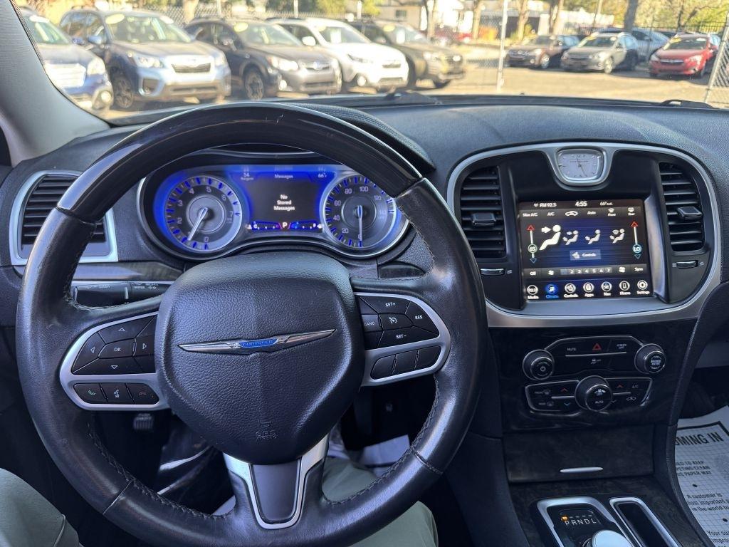 Chrysler 300 Limited AWD 2020