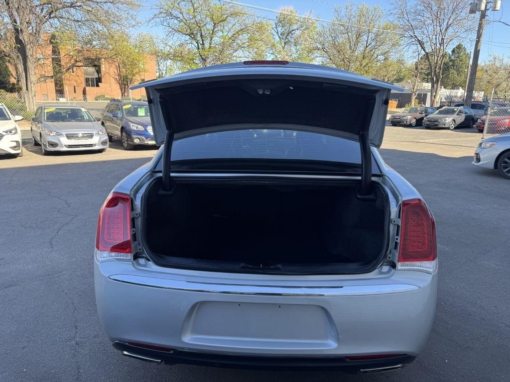 Chrysler 300 Limited AWD 2020