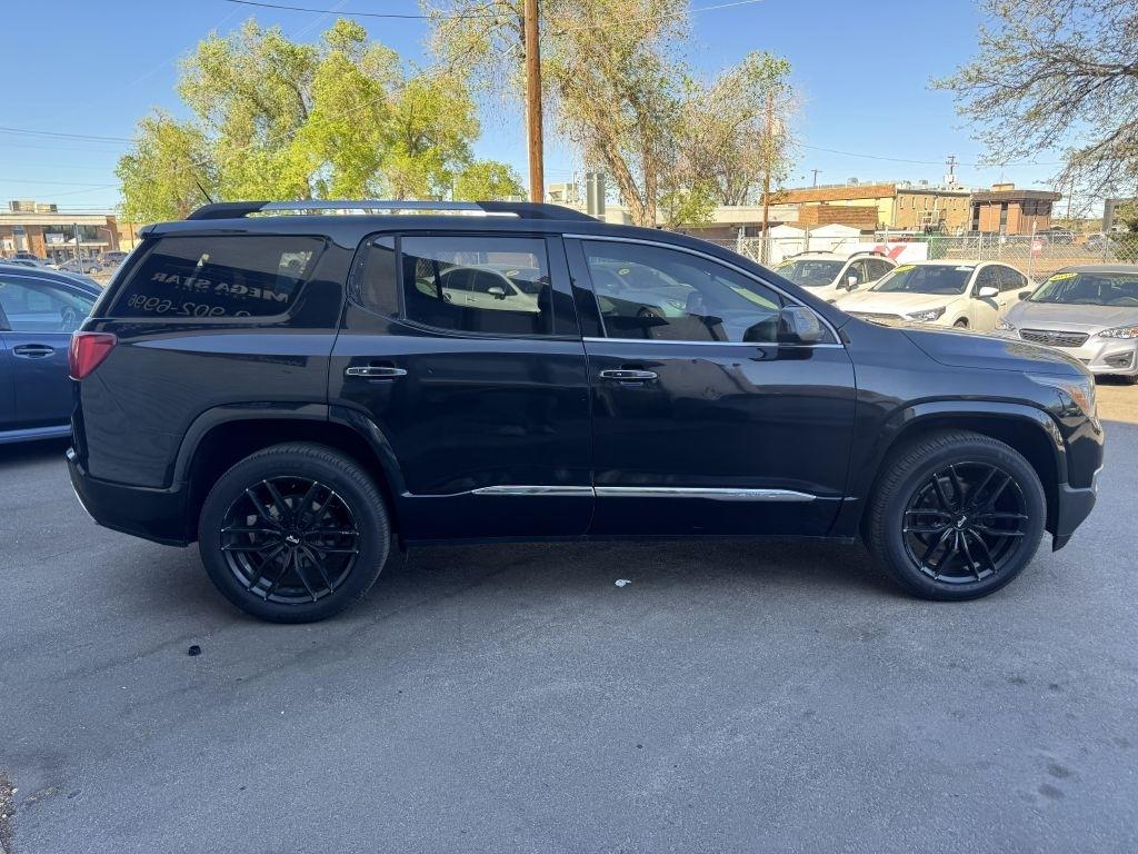 GMC Acadia Denali AWD 2018