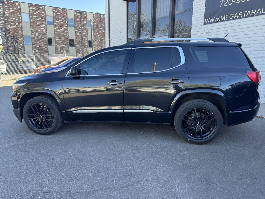 GMC Acadia Denali AWD 2018