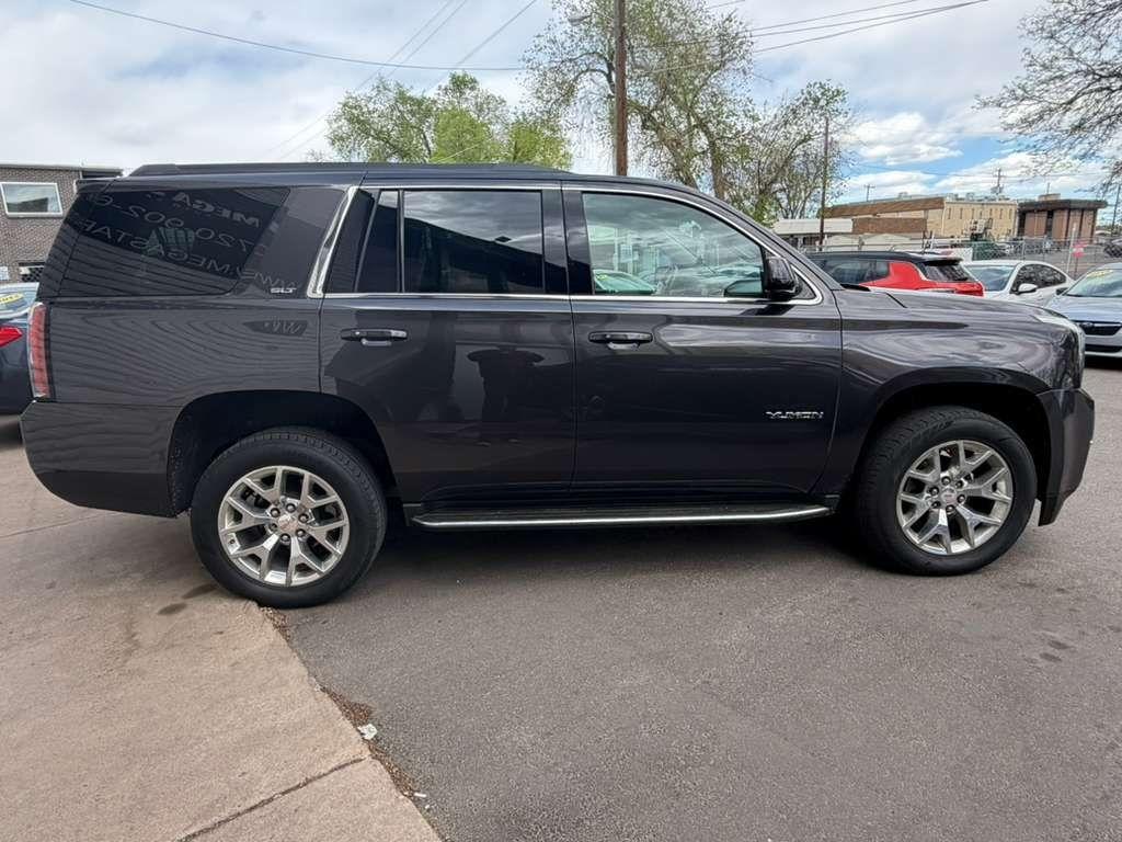 GMC Yukon SLT 4WD 2017