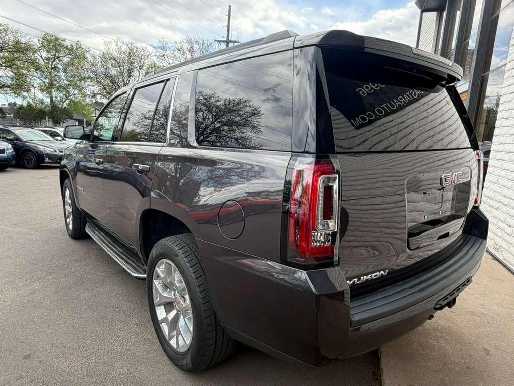 GMC Yukon SLT 4WD 2017