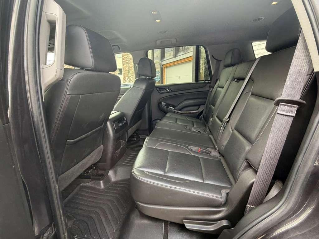 GMC Yukon SLT 4WD 2017