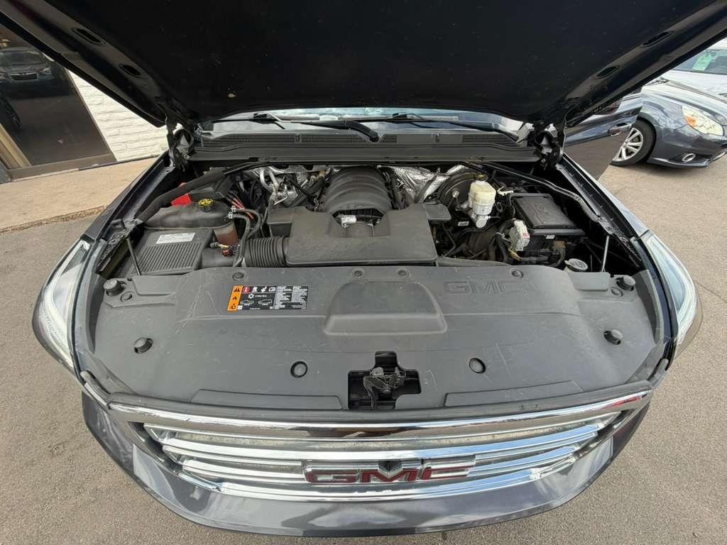 GMC Yukon SLT 4WD 2017