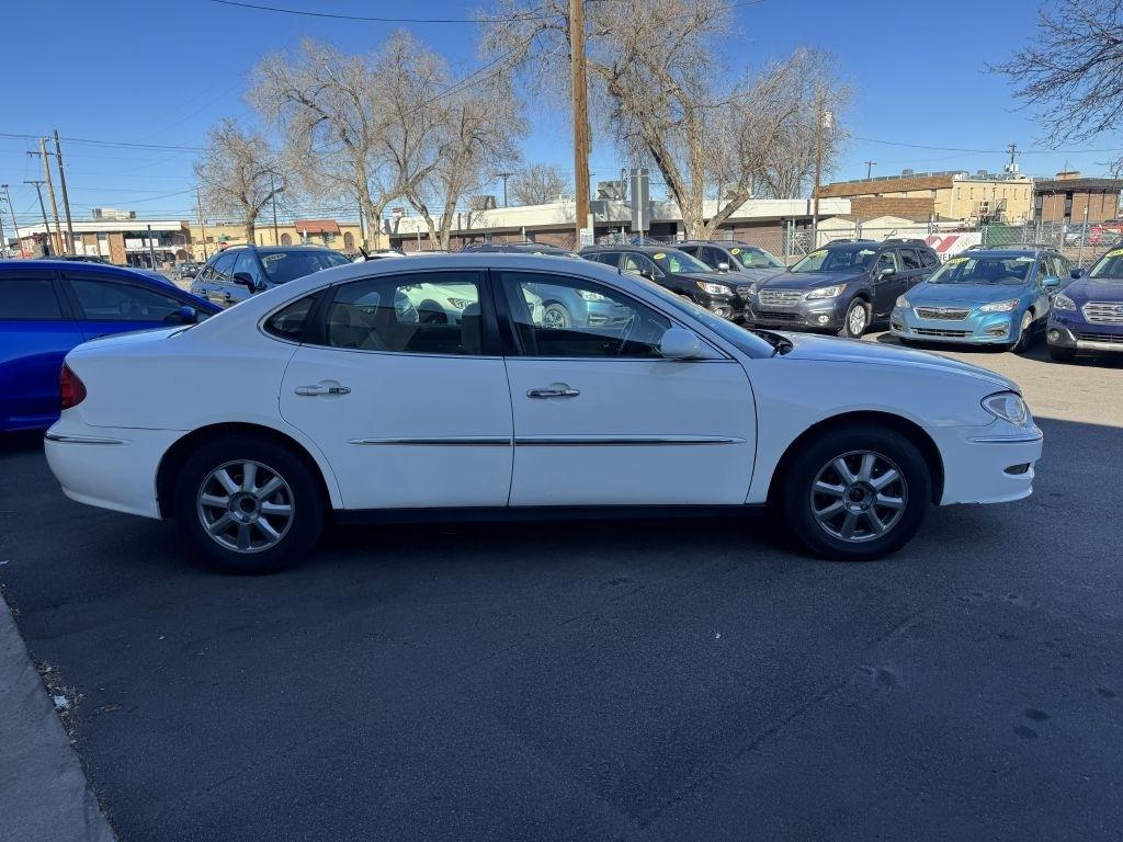 Buick LaCrosse CX 2009
