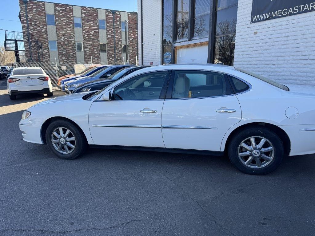 Buick LaCrosse CX 2009