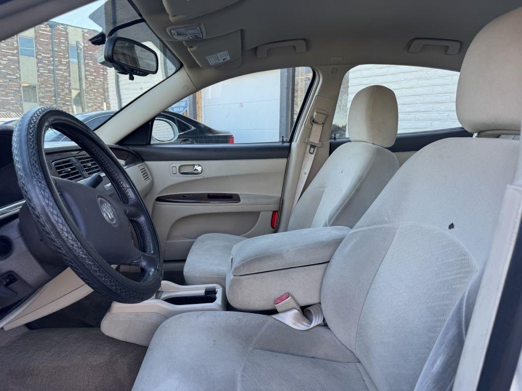 Buick LaCrosse CX 2009