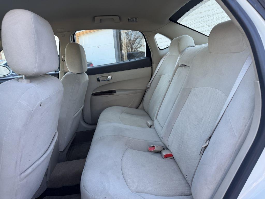 Buick LaCrosse CX 2009