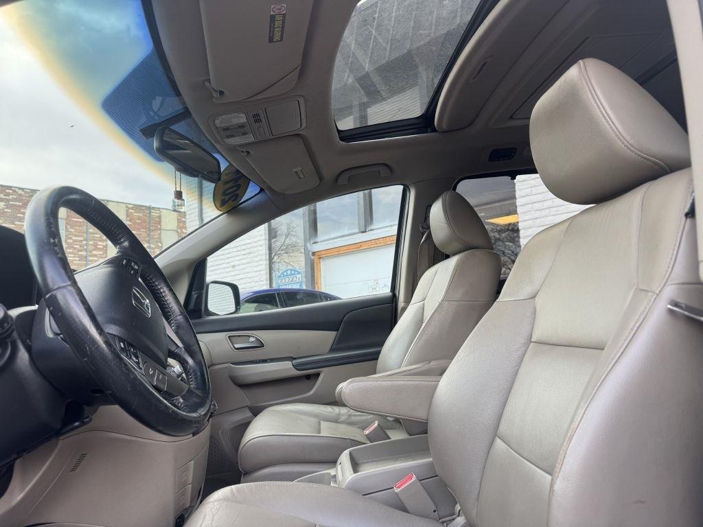 Honda Odyssey Touring 2011