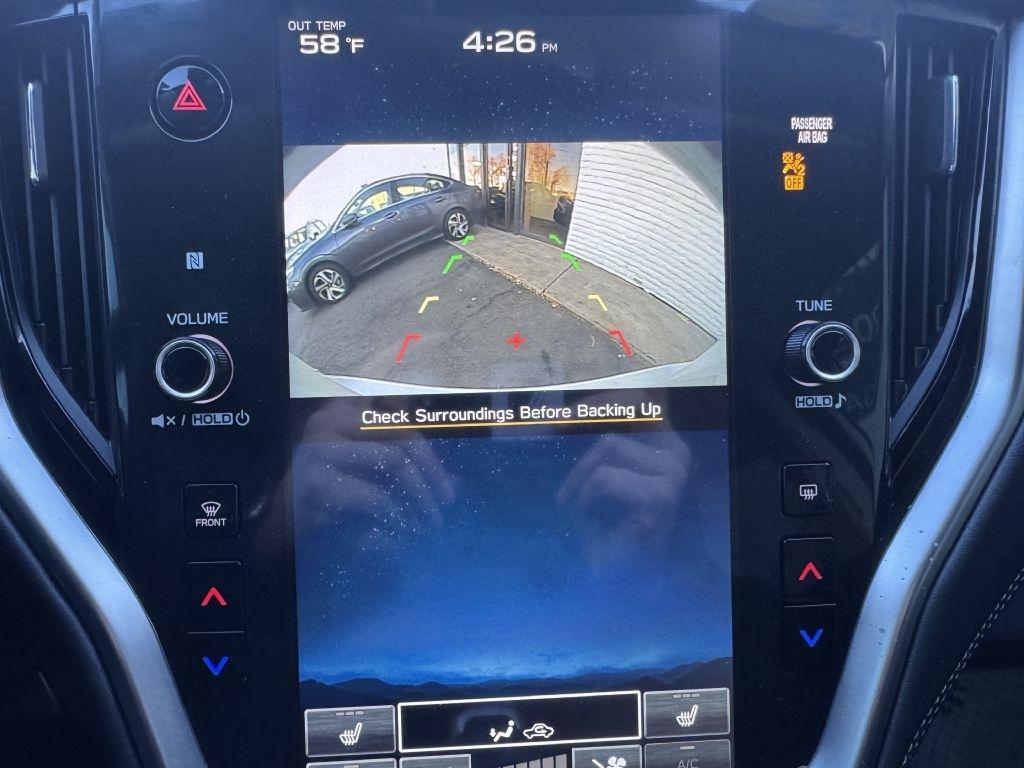 Subaru Legacy Premium 2025