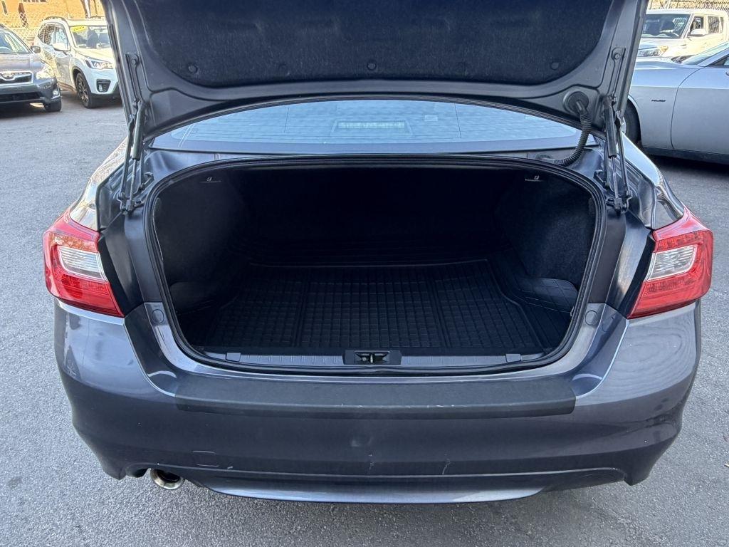 Subaru Legacy 2.5i Premium 2016