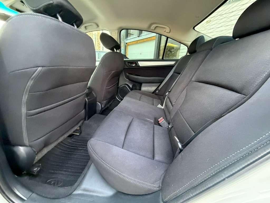 Subaru Legacy 2.5i Premium 2015