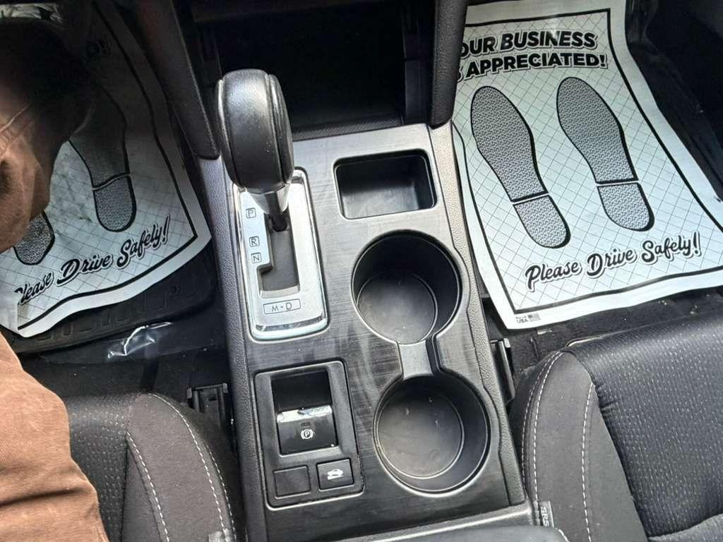 Subaru Legacy 2.5i Premium 2015