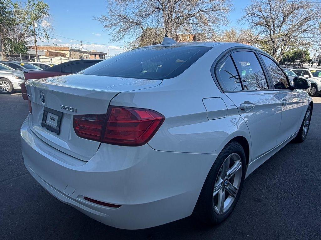 BMW 3-Series 320i xDrive 2015