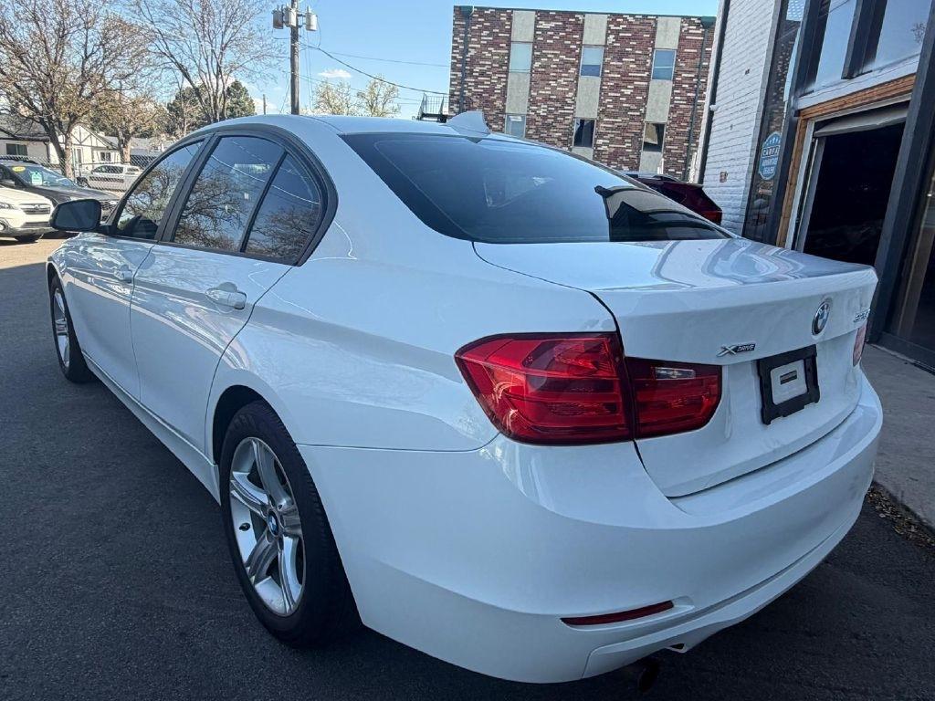 BMW 3-Series 320i xDrive 2015